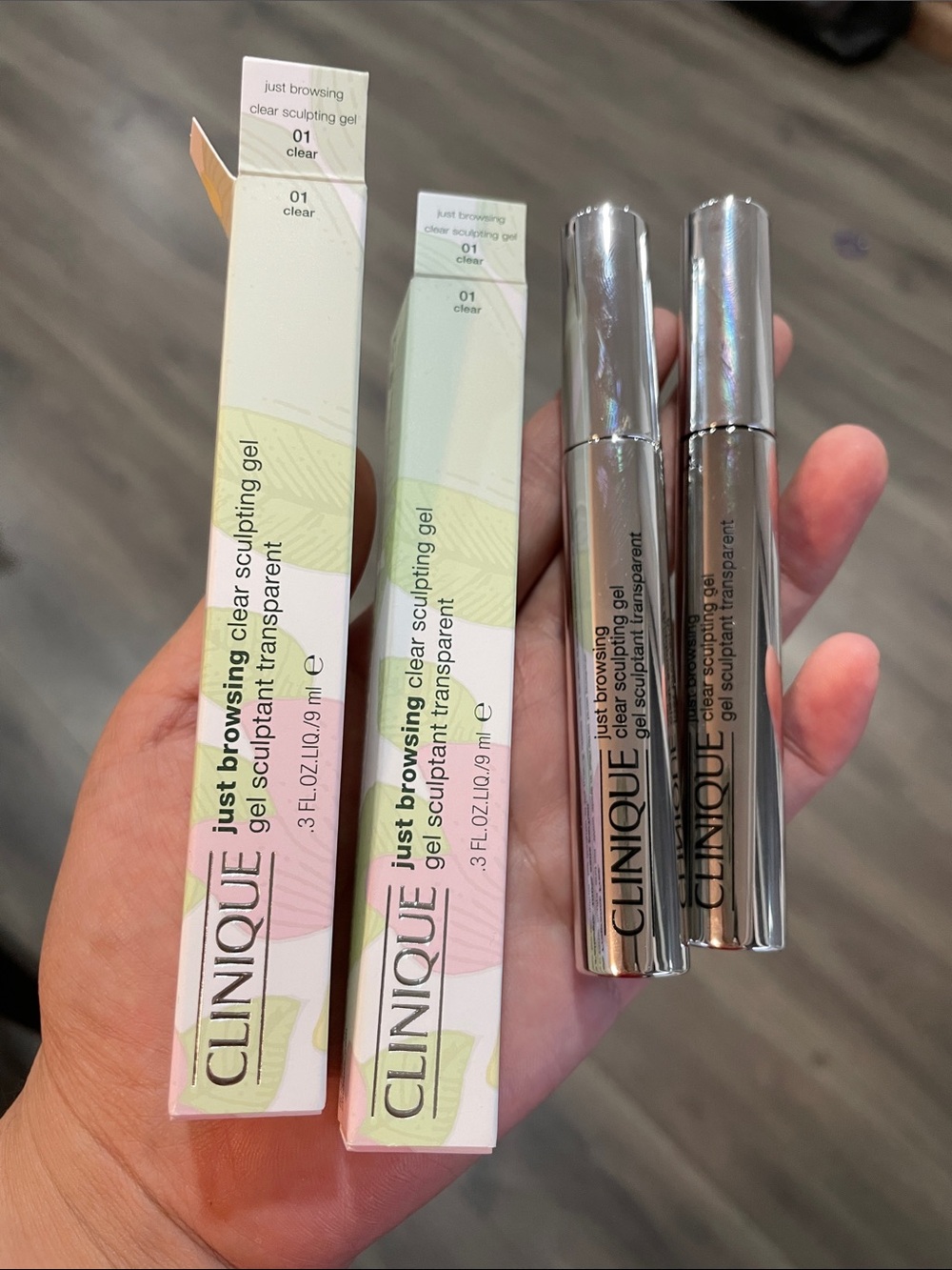 2/$20 Clinique Just Browsing Clear Brow Sculpting Gel full size 9ml- Clear